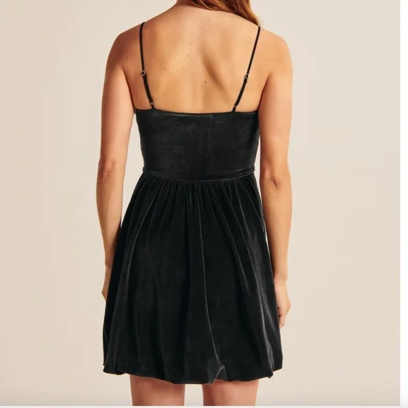 Abercrombie & Fitch Velvet Bubble Hem Dress - Picture 3 of 10